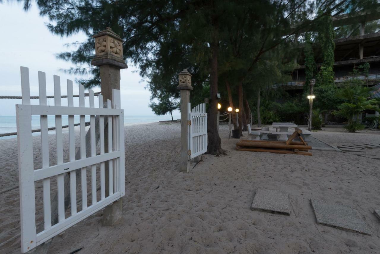 Baan Kratom Tong By The Sea Villa Ча Ам Екстериор снимка